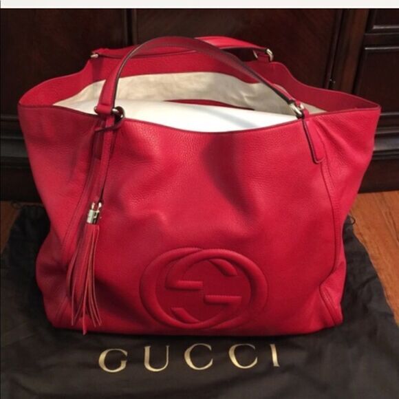 🎉1 hr sale 🎉Gucci SoHo shoulder bag❤️ - Picture 2 of 8